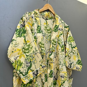 Robes, Lightweight pure cotton kimono robe, ladies night gown, kimono dressing gown, bridesmaid gowns, sustainable women bathrobe, Kimono
