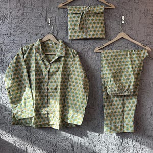 Pijama de algodón con estampado de bloques de Jaipur: ropa de dormir de verano gris