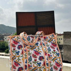 Gesteppte Baumwolle Handbedruckte Reversible Floral Einkaufstasche Handgefertigte Boho Umweltfreundliche nachhaltige Einkaufstasche