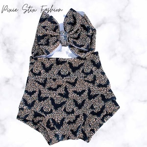 High Waisted Leopard Bat Bummies and Bow Set/Halloween Baby Girl Outfit/Baby Shorts/Baby Bloomers/Halloween Cheetah Bats/Bat Shorts