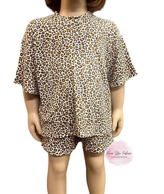 Girl s Cheetah Lounge Set leopard Shorts leopard Tee girls Comfy Lounge Set animal Print Lounge Set baby Girl Outfit cheetah leopard Etsy UK