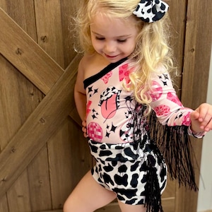 Black Cow Bummies/Fringed Baby Bummies/ Baby Girl Western Outfit/Baby Cow Outfit/Baby Girl Rodeo Outfit/Western Fringe Bummies/Cow Bow