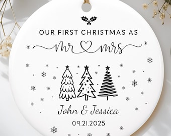Personalized Married Ornament, Mr Mrs Gift, Our First Christmas Married Couples Ornament for Newlywed Gift, Custom Married Bauble Keepsake