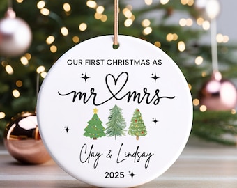 Erstes Weihnachten verheiratet Ornament, Herr und Frau Ornament, personalisierte verheiratete Geschenk für Brautpaar, benutzerdefinierte Hochzeitsdatum Ornament
