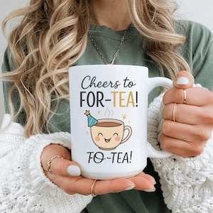 40th Birthday Gift for Women, 40th Birthday Mug, Personalized Birthday Gifts Funny 40th coffee cup 1985, Custom Gift For 40 Year Old Woman