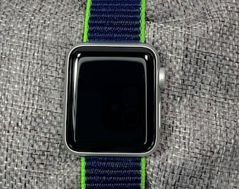 Sporty Nylon Loop Adjustable Watch Band for Apple Watch