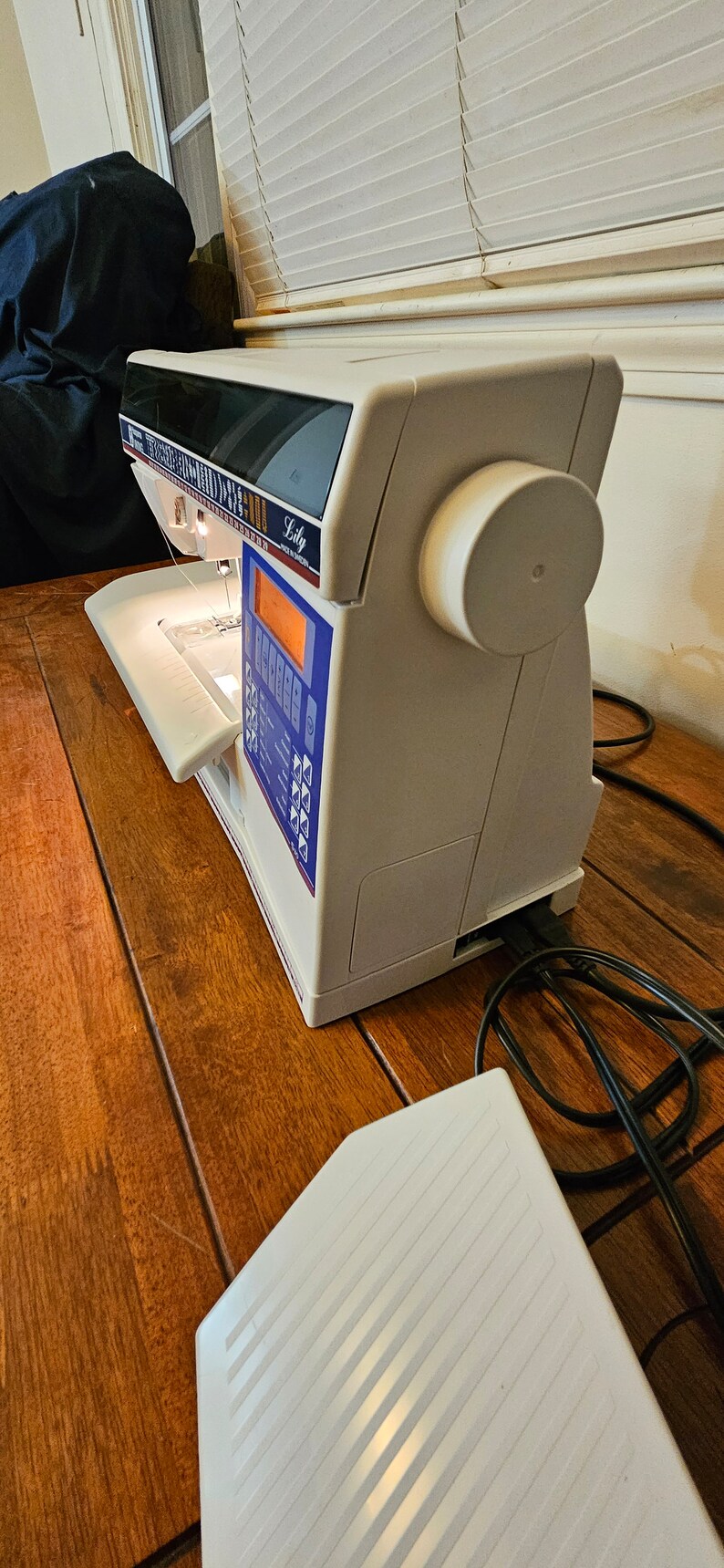 Husqvarna Viking Lily 530 Sewing Machine Etsy