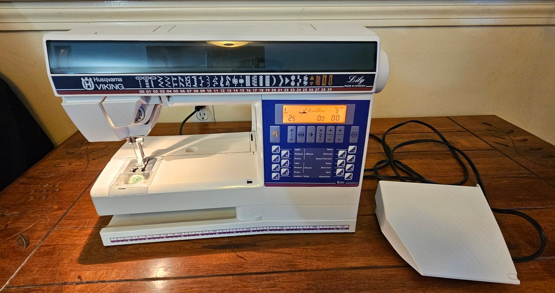 Husqvarna Viking Lily 530 Sewing Machine Etsy