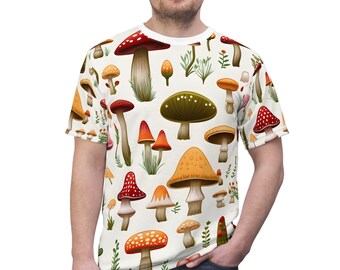 Cottagecore Mushroom T-Shirt: Retro Fungi Print Tee