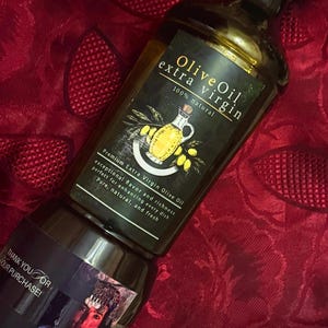 Moroccan Extra Virgin Olive Oil: Pure, Cold-Pressed, Rich Flavor