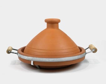 Pote de Tagine Marroquino de Terracota Artesanal com Alças de Madeira – Tajine Rústico Sem Esmaltação