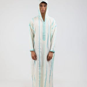 Soft Moroccan Men’s Jelaba with Hood – Multiple Colors sizes Available | Traditional Djellaba Thobe for Eid, Ramadan & Daily Wear Gift Idea