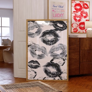 Lips Wall Art, Vogue Poster, Retro Wall Art, Trendy Wall Art, Teen Girl Room Decor, Vogue Wall Art, Black and White Vogue Digital Print