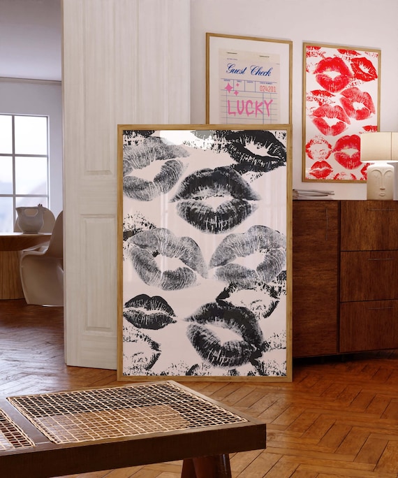 Lips Wall Art, Vogue Poster, Retro Wall Art, Trendy Wall Art, Teen Girl Room Decor, Vogue Wall Art, Black and White Vogue Digital Print