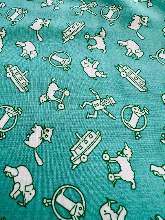toy chest fabric penny rose 666 Sexy Women Without Clothes Royalty-Free Images, Stock Photos & Pictures main image 1