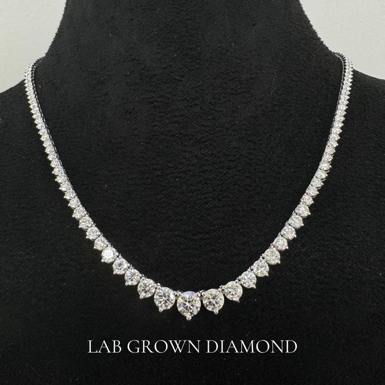 Graduated Diamond Tennis Chain. 16 Inch 3 Prong Graduated Lab Grown ...