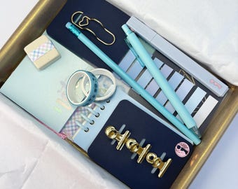 Geschenkbox für Schreibwaren | Blaue Pastelltöne mit Gold | Schulanfang