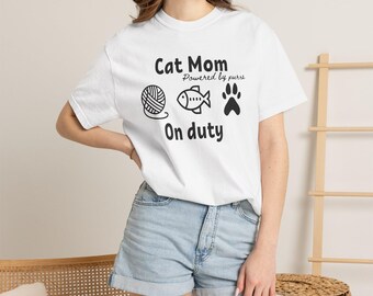 Cat Mom On Duty shirt | Cat paw yarn fish tee
