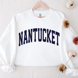 Sudadera Nantucket con estética vintage descolorida, sudadera Nantucket preppy de cuello redondo a la moda, sudadera unisex minimalista de cuello redondo de Nantucket