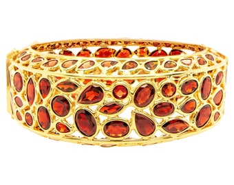 Important Cougar Bangle Bracelet Red Garnets 100 Carats 14K Yellow Gold