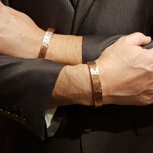 Personalized Copper Cuff Bracelet | 75 g | 5 × 11 mm | 0.19 × 0.43 inches | Engraving | Hand Forged Copper Bracelet | Ancient Roman Style