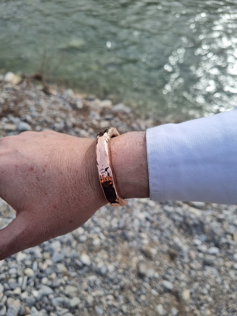 Bracelet cuivre. Bracelet  cuivre homme. Bracelet cuivre forgé. Cuff bracelet. Pure copper bracelet. Heavy Bracelet.