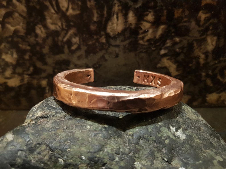 Bracelet cuivre massif. Bracelet en cuivre forgé. Bijoux homme. Jonc massif. Bracelet for man.  Pure copper bracelet.