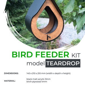 Vogelhaus Modell Teardrop Garten, handgemachtes Geschenk für Vogelliebhaber Gartendekor aus Holz Teil montiert. Bild 4