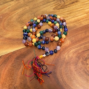 Collana Mala annodata a mano con 108 perle, per il risveglio del Kundalini in cristallo, per la preghiera e la meditazione dei sette chakra.