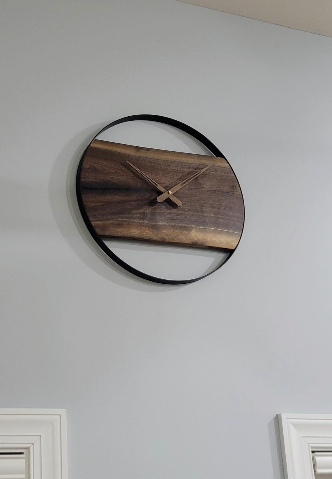 Live Edge Walnut Clock, Rustic Wood and Metal Decor, Handmade Walnut ...