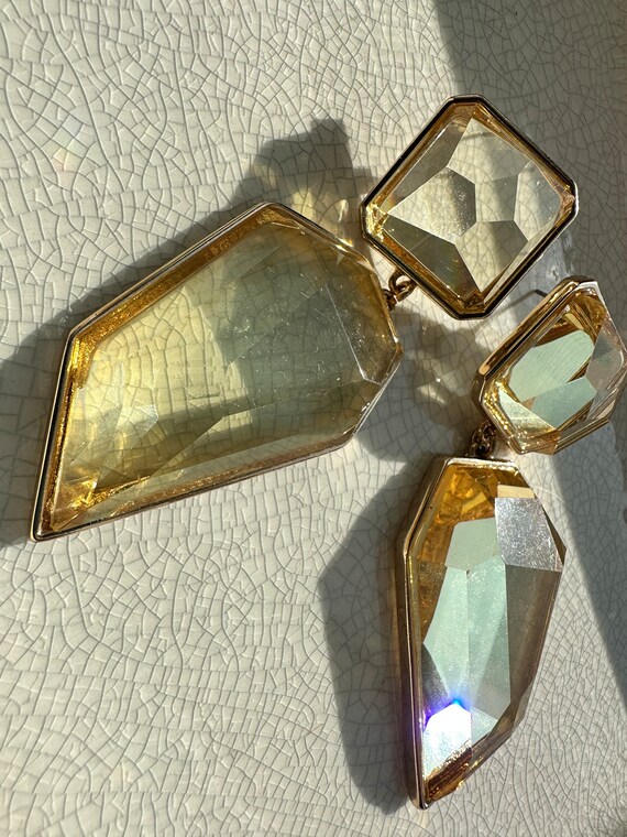 Geometric Transparent Acrylic Dangle Earrings for… - image 2