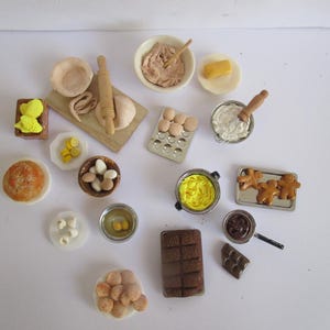Baking day - 1:12 scale items to display in the kitchen