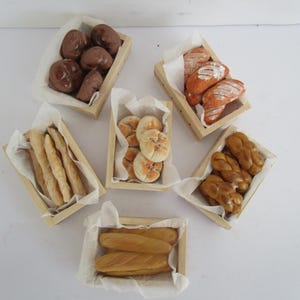 1:12 scale  bread in wooden crates for dollhouse kitchen or miniature store