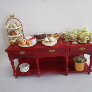 Juego de té de la tarde para casa de muñecas, aparador en miniatura a escala 1:12 y comida