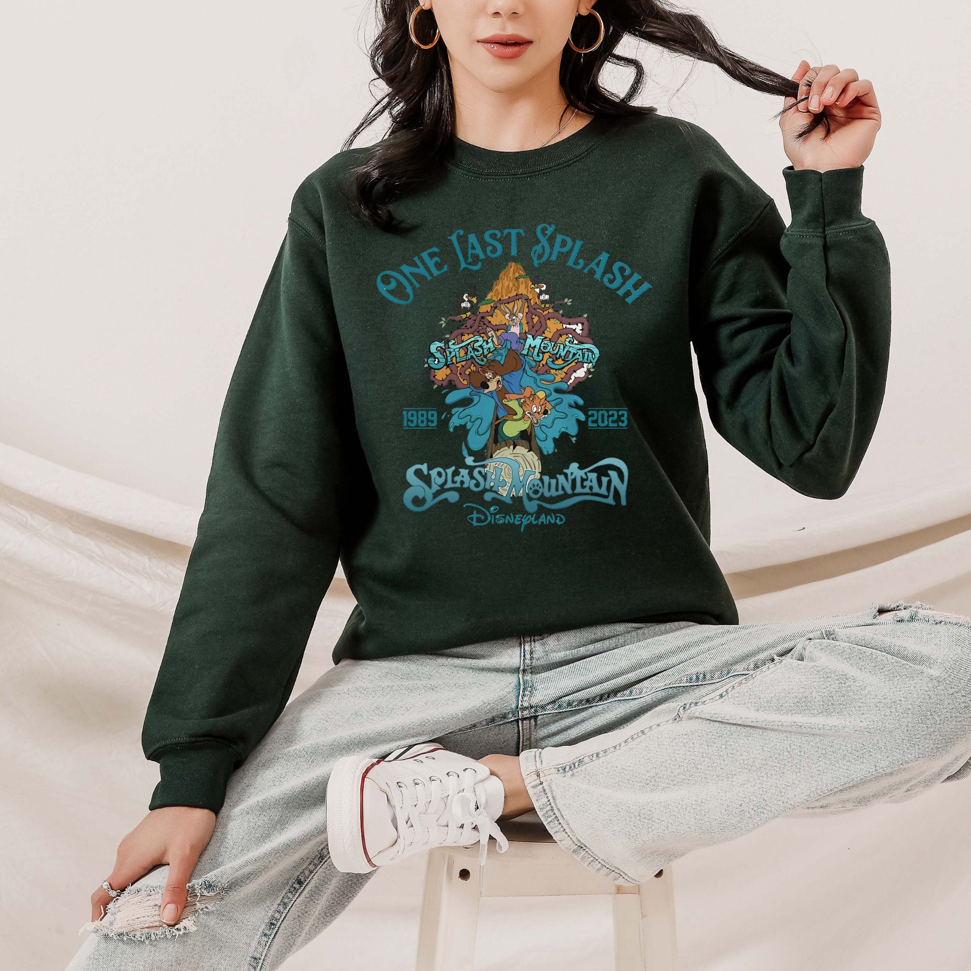 トップス Disneyland splash mountain tops Disneyland Splash Mountain Vintage Styled T-Shirt – REVEUSE