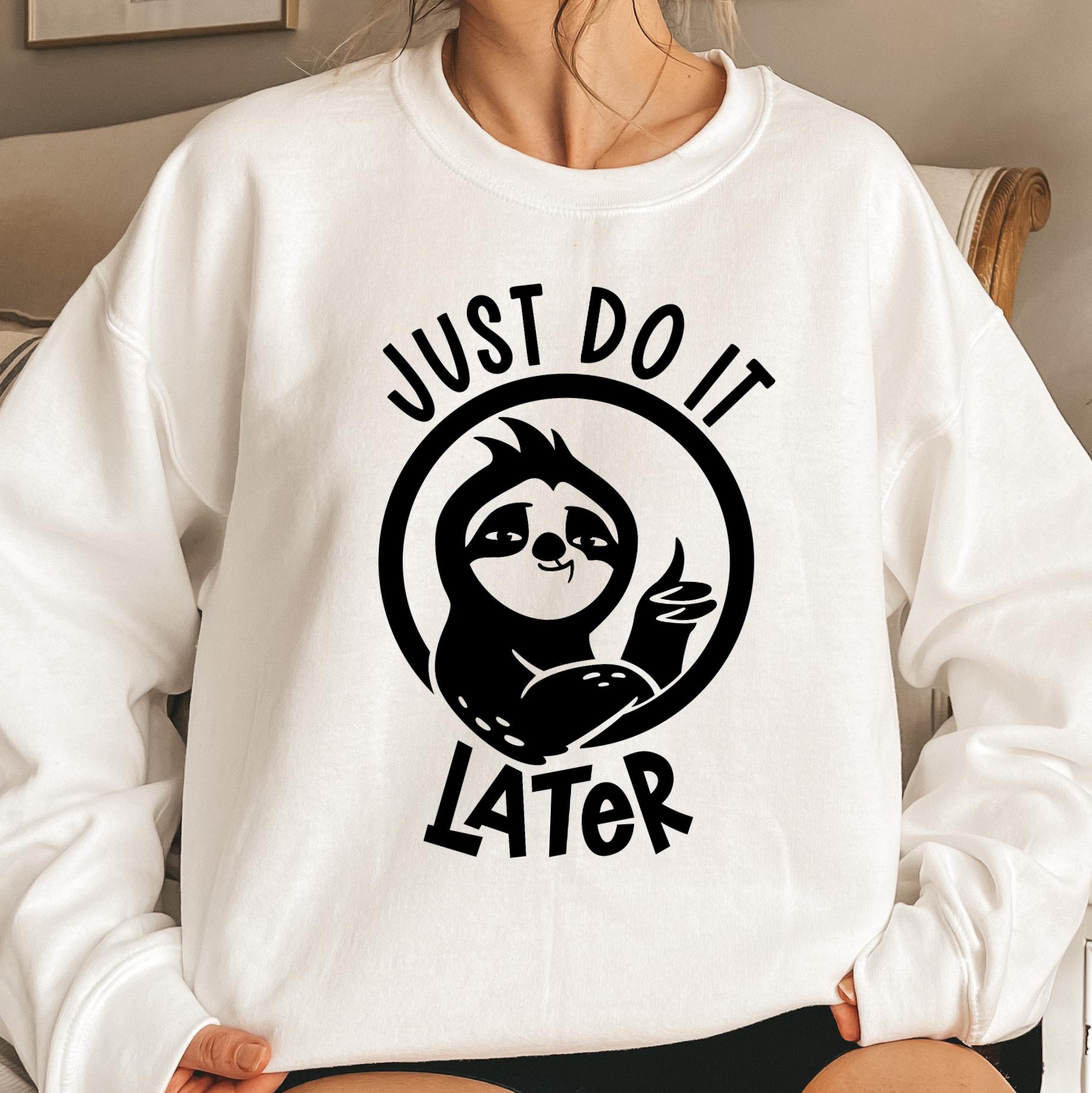 T-shirt Simpatica 100% Cotone Shirtgeil 'Just Do It Later' - Cotone 100%,  Design Simpatico Maglietta Uomo, image size:1836x1837