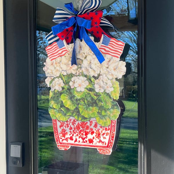 Chinoiserie Geranium Door Hanger with American Flags | Patriotic Front Door Sign | Summer Wreath