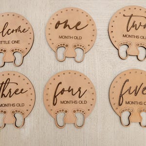 Wooden Baby Monthly Milestone Markers – Set of 6 Photo Props | Newborn Monthly Age Signs | Baby Shower Gift