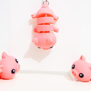 Cute Pink Pig Keychain | Adorable Kawaii Pig Charm | Perfect Gift for Animal Lovers