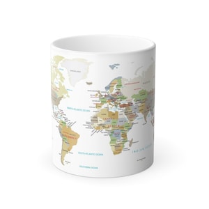 Tasse à changement de couleur de 11 oz, tasse à café carte du monde - art de la géographie, cadeau pour voyageurs, amateurs de café, tasse à thé, délice du cartographe