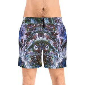 Men&#39;s Summer Wardrobe: Dive in Style with Trendy Mid-Rise Swim Shorts and Beachwear Essentials