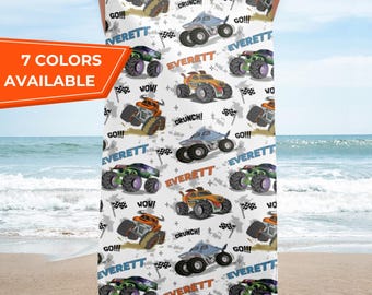 Aangepaste Monster Trucks handdoek, gepersonaliseerde badhanddoek voor kinderen, strandlaken, verjaardagscadeau voor een jongen, aangepaste badhanddoek, peuterhanddoek