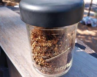 Glass Stash Storage Jar with Digital Humidity/Temperature Gauge Pint Mason Jar