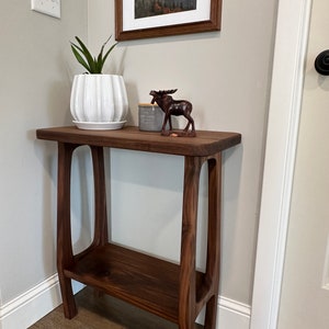 Corner table. End table. Entryway table. Side table. Simple table.