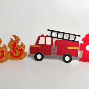 FIRETRUCK cake topper set