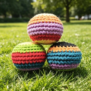 Pelota de malabares de ganchillo hecha a mano, pelota de malabares de punto colorida, juguete antiestrés suave para niños, juguete para jugar al aire libre en equipo para niños, precio de venta al por mayor