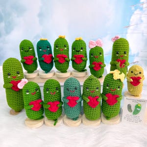 Crochet Pickle Gift Happiness With Heart,Emotional Support Pickle,Positive Pickle,Handmade Crochet Pickles,Graduation gift,Mother&#39;s Day gift