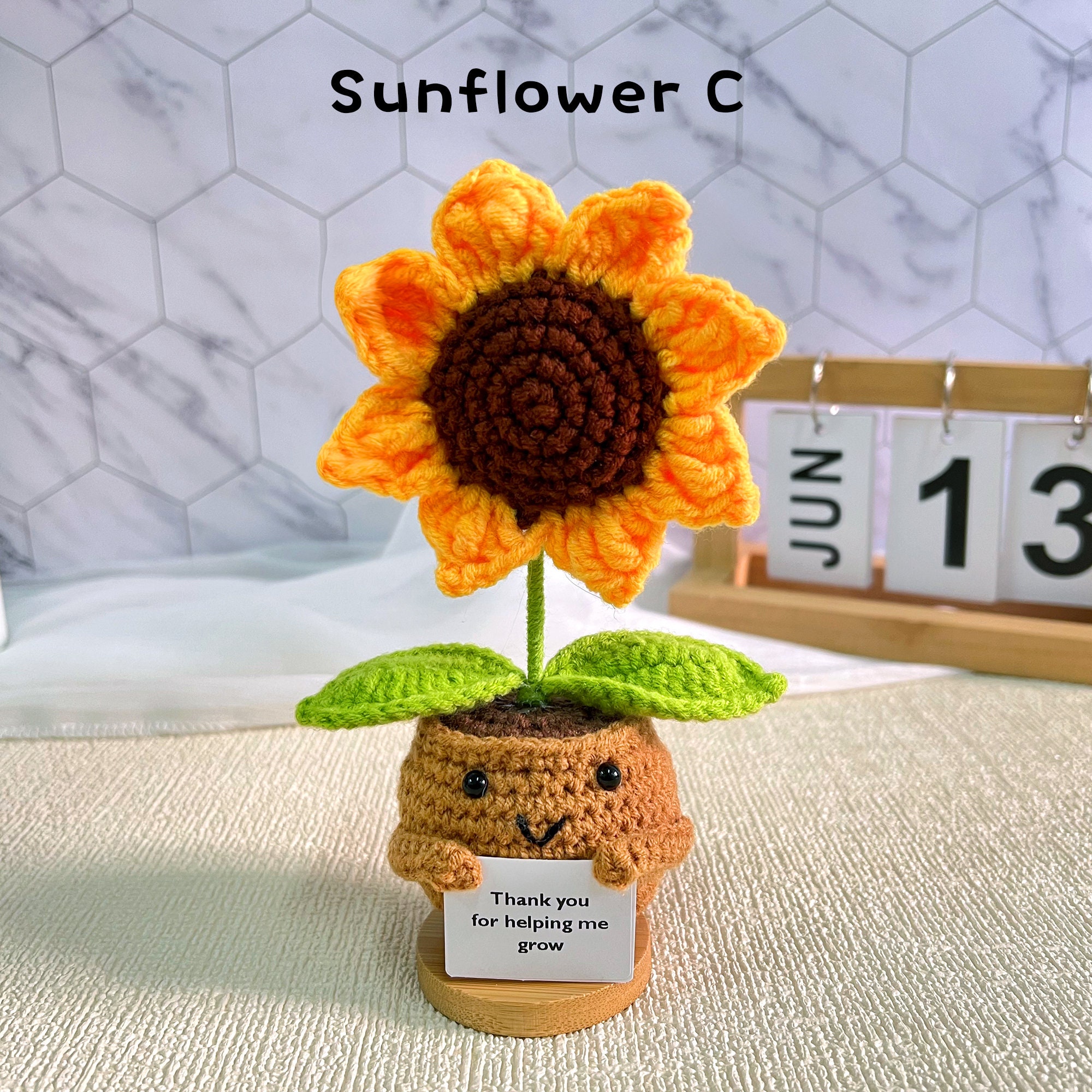 Regalo Donna Festa Compleanno,Fiori Artificiali di Girasoli all'uncinetto, Regalo Girasole, Positive Doll Peluche Ideale come regalos per la Festa