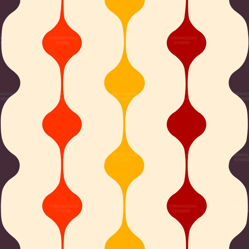 K&ouml;nnte beinhalten: Retro-Muster mit vertikalen Reihen stilisierter Tropfenformen in Orange, Gelb und Rot auf cremefarbenem Hintergrund. Der Text "CHROMOLUME STUDIO" ist in jeder Form enthalten, mit einem dunkelvioletten Rand.