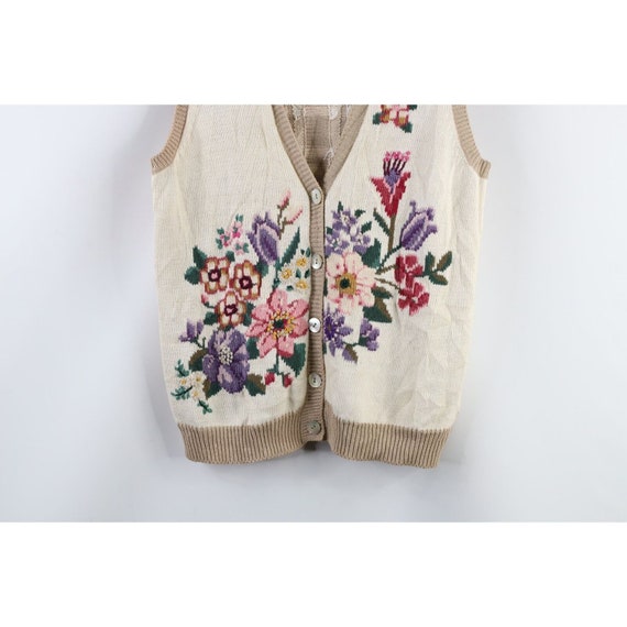 90s Streetwear Womens Medium Flower Embroidered K… - image 3